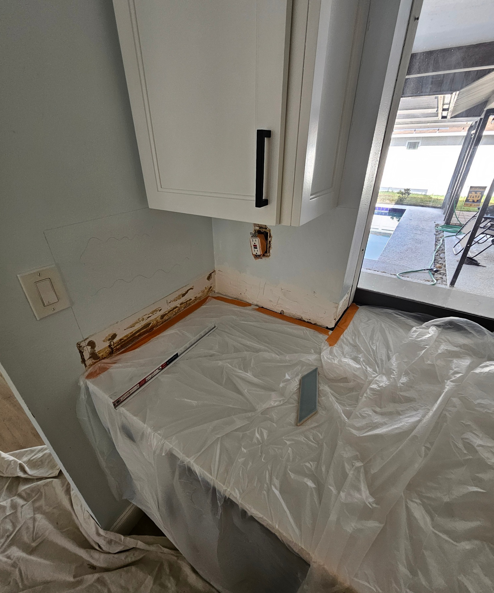 Kitchen Backsplash Install
